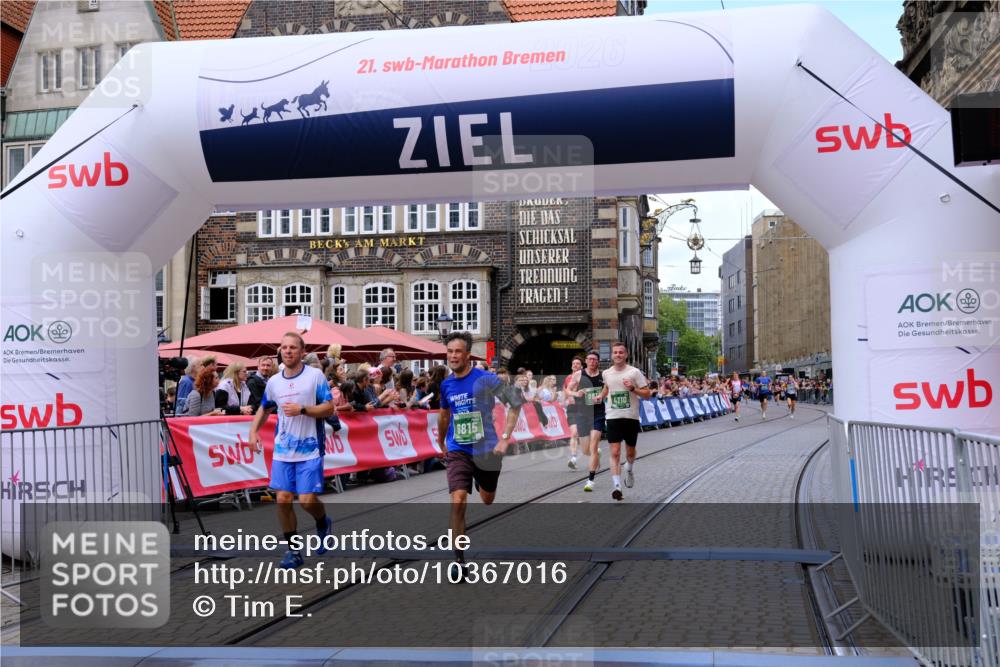 13.09.2026 - 21. swb-Marathon Bremen Tim E. http://msf.ph/oto/10367016 13.09.2026 13:04:33 Ziel 650, 3284, 3424, 4110, 4239, 6815, 7871, 9544, 9813 meine-sportfotos.de