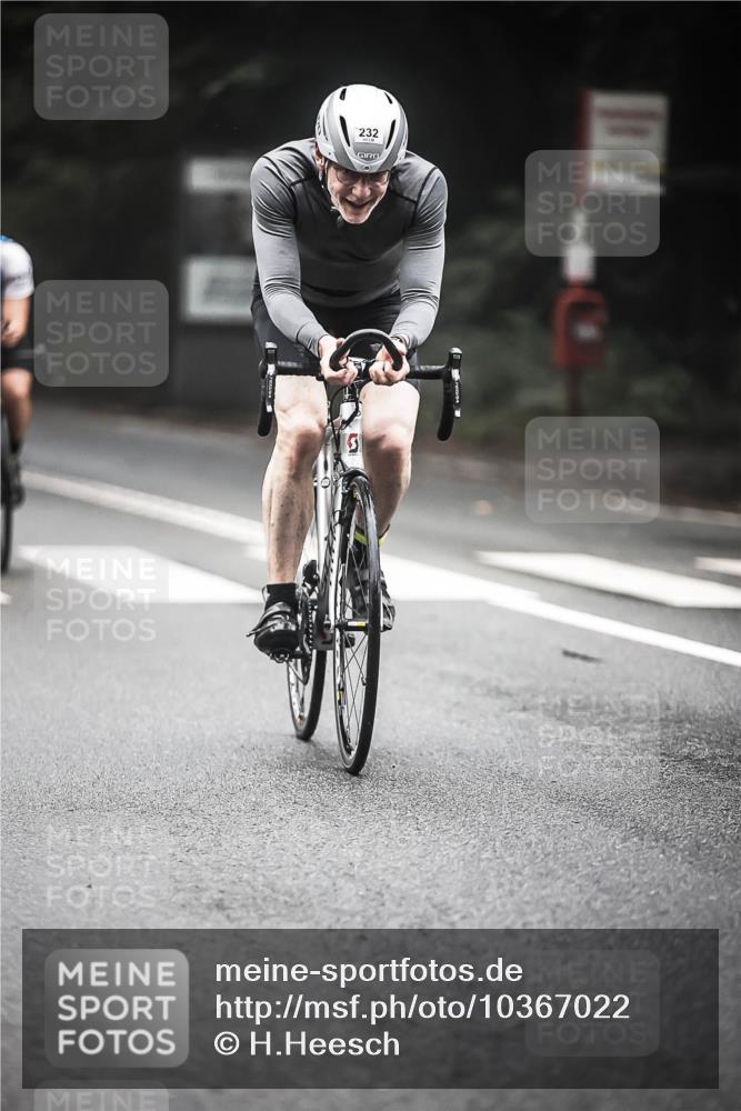 13.09.2026 - Stadtparktriathlon H.Heesch http://msf.ph/oto/10367022 13.09.2026 10:15:18 Radfahren 219, 232, 281, 340 meine-sportfotos.de