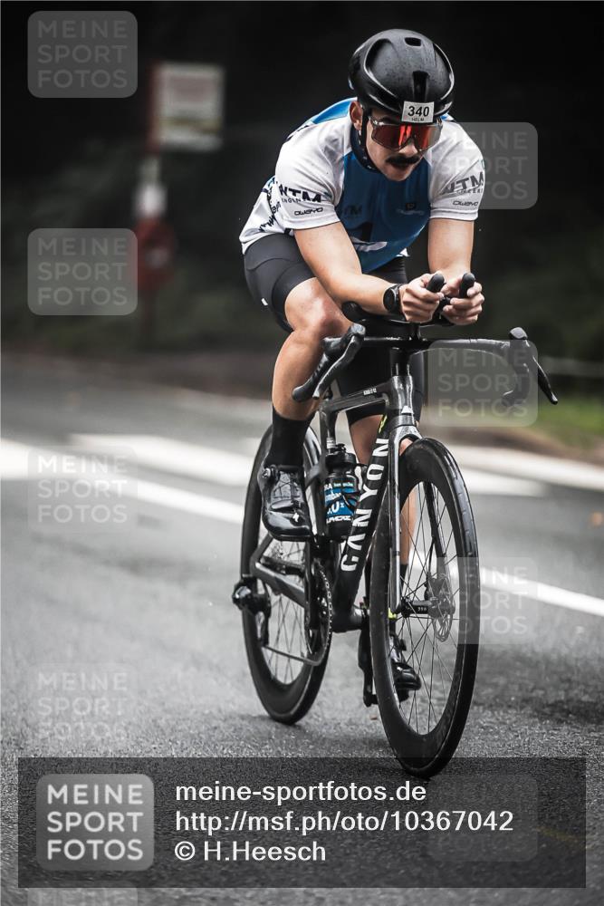 13.09.2026 - Stadtparktriathlon H.Heesch http://msf.ph/oto/10367042 13.09.2026 10:15:19 Radfahren 219, 232, 281, 340 meine-sportfotos.de
