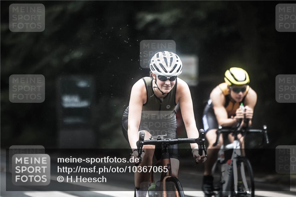 13.09.2026 - Stadtparktriathlon H.Heesch http://msf.ph/oto/10367065 13.09.2026 13:16:31 Radfahren 1249, 1292, 1303, 1330, 1447, 1476 meine-sportfotos.de