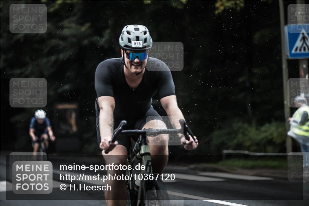 13.09.2026 - Stadtparktriathlon H.Heesch http://msf.ph/oto/10367120 13.09.2026 12:01:51 Radfahren 863, 867, 871, 897, 915, 938 meine-sportfotos.de