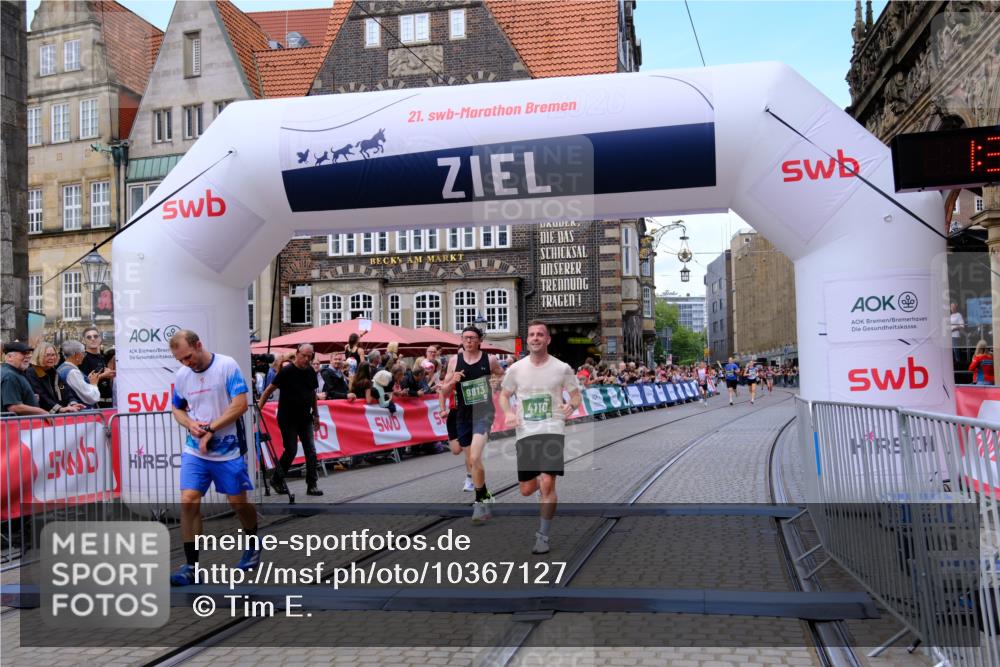 13.09.2026 - 21. swb-Marathon Bremen Tim E. http://msf.ph/oto/10367127 13.09.2026 13:04:35 Ziel 650, 3284, 3424, 4110, 4239, 6815, 7871, 9813 meine-sportfotos.de