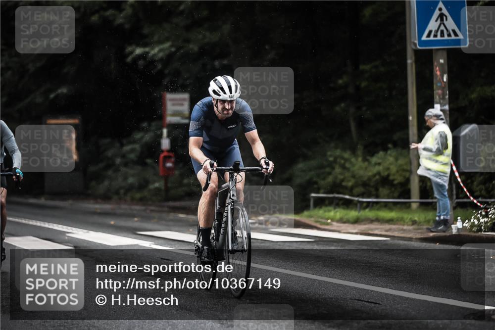 13.09.2026 - Stadtparktriathlon H.Heesch http://msf.ph/oto/10367149 13.09.2026 12:01:52 Radfahren 863, 867, 871, 897, 915, 938, 1063 meine-sportfotos.de