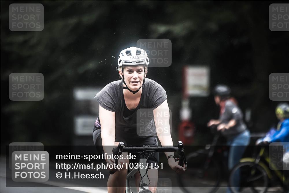 13.09.2026 - Stadtparktriathlon H.Heesch http://msf.ph/oto/10367151 13.09.2026 13:16:37 Radfahren 1249, 1327, 1330 meine-sportfotos.de