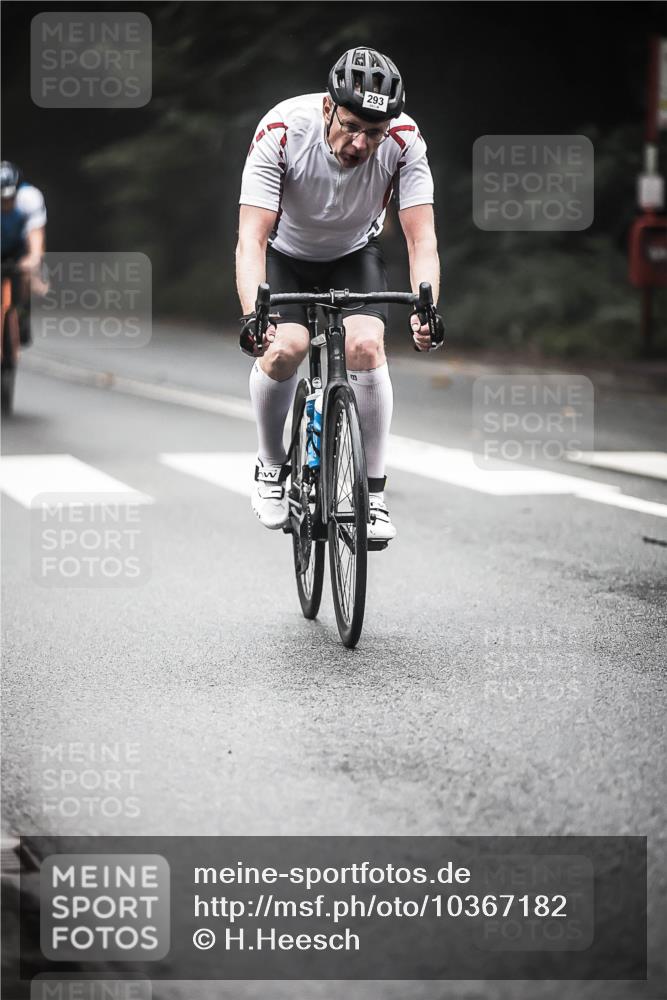 13.09.2026 - Stadtparktriathlon H.Heesch http://msf.ph/oto/10367182 13.09.2026 10:15:33 Radfahren 218, 293, 306, 329, 341 meine-sportfotos.de