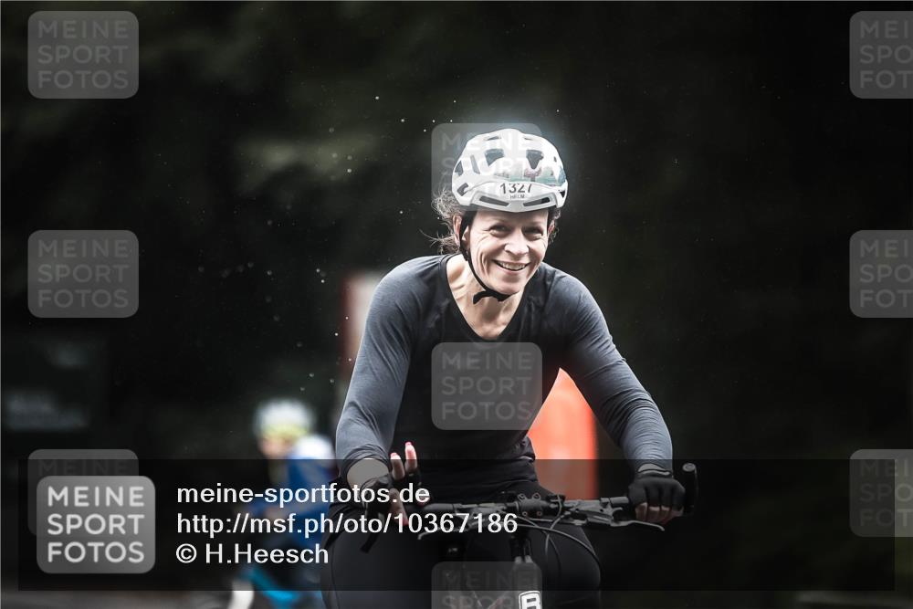 13.09.2026 - Stadtparktriathlon H.Heesch http://msf.ph/oto/10367186 13.09.2026 13:16:41 Radfahren 1249, 1327, 1412 meine-sportfotos.de