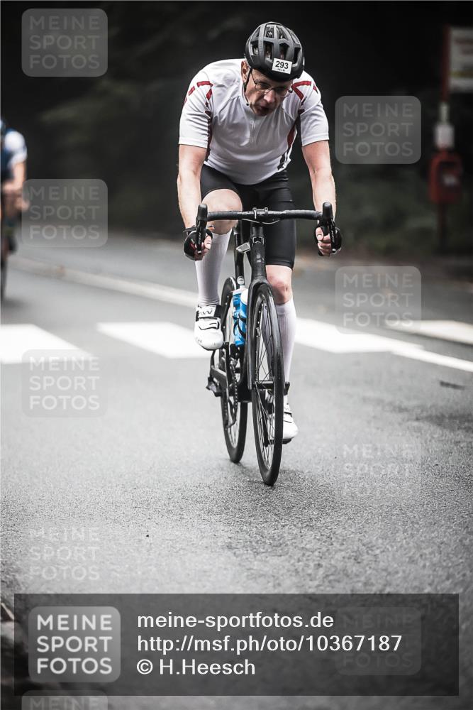 13.09.2026 - Stadtparktriathlon H.Heesch http://msf.ph/oto/10367187 13.09.2026 10:15:33 Radfahren 218, 293, 306, 329, 341 meine-sportfotos.de