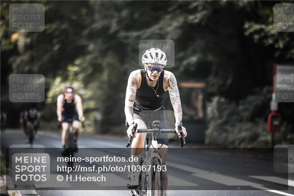 13.09.2026 - Stadtparktriathlon H.Heesch http://msf.ph/oto/10367193 13.09.2026 11:24:25 Radfahren 467, 655, 676, 690, 712 meine-sportfotos.de