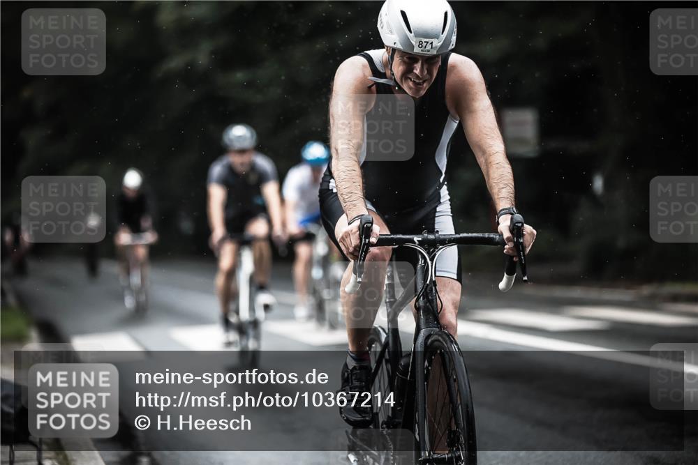 13.09.2026 - Stadtparktriathlon H.Heesch http://msf.ph/oto/10367214 13.09.2026 12:01:58 Radfahren 844, 871, 938, 985, 1033, 1062, 1063 meine-sportfotos.de