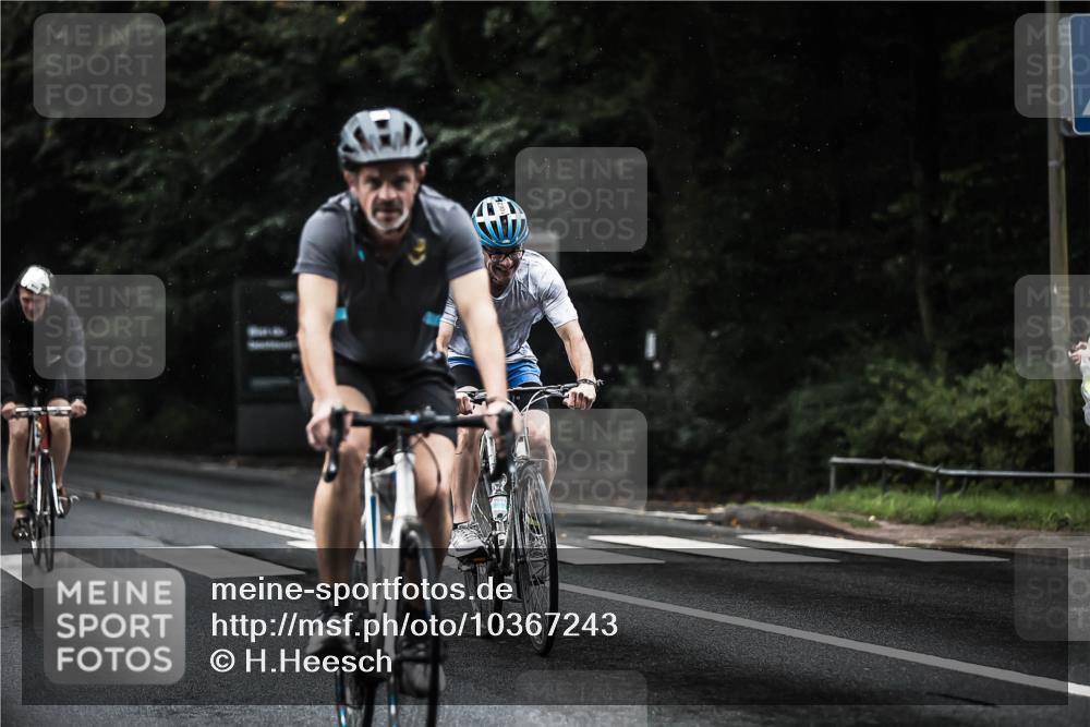 13.09.2026 - Stadtparktriathlon H.Heesch http://msf.ph/oto/10367243 13.09.2026 12:01:59 Radfahren 844, 871, 935, 985, 1033, 1062, 1063 meine-sportfotos.de