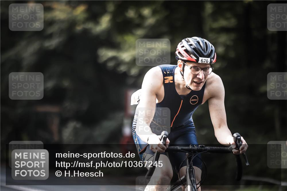 13.09.2026 - Stadtparktriathlon H.Heesch http://msf.ph/oto/10367245 13.09.2026 11:24:27 Radfahren 467, 649, 655, 676, 712 meine-sportfotos.de