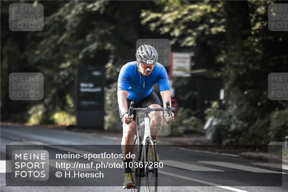 13.09.2026 - Stadtparktriathlon H.Heesch http://msf.ph/oto/10367280 13.09.2026 11:24:33 Radfahren 467, 649, 762, 779, 1799 meine-sportfotos.de