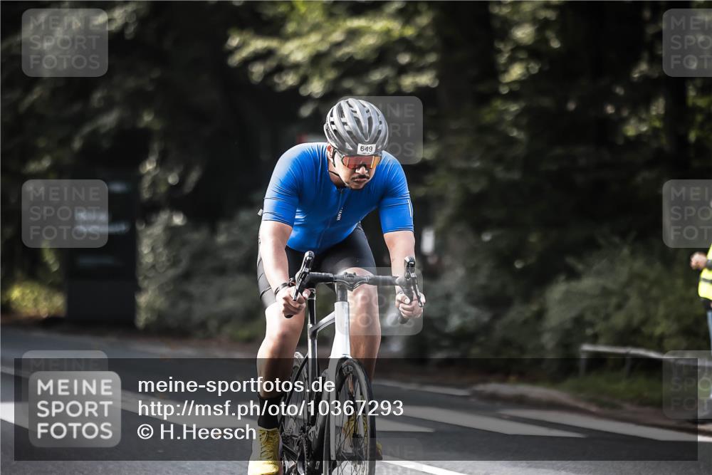 13.09.2026 - Stadtparktriathlon H.Heesch http://msf.ph/oto/10367293 13.09.2026 11:24:33 Radfahren 467, 649, 762, 779, 1799 meine-sportfotos.de