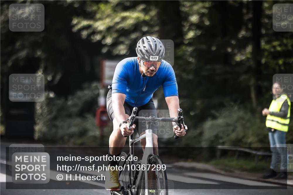 13.09.2026 - Stadtparktriathlon H.Heesch http://msf.ph/oto/10367299 13.09.2026 11:24:33 Radfahren 467, 649, 762, 779, 1799 meine-sportfotos.de