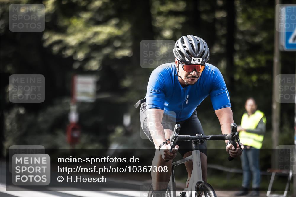 13.09.2026 - Stadtparktriathlon H.Heesch http://msf.ph/oto/10367308 13.09.2026 11:24:33 Radfahren 467, 649, 762, 779, 1799 meine-sportfotos.de