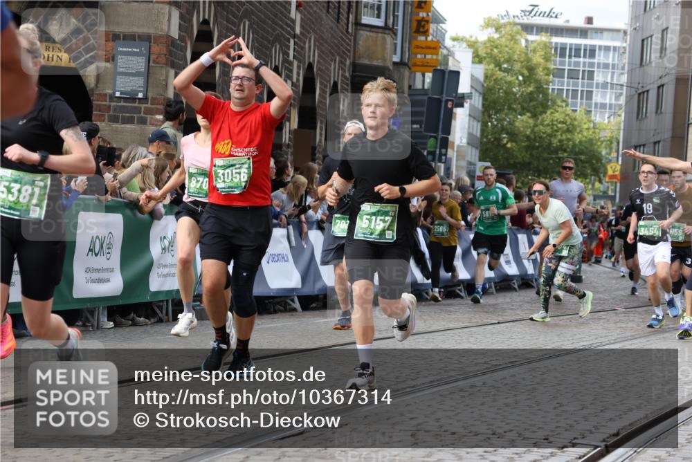 13.09.2026 - 21. swb-Marathon Bremen Strokosch-Dieckow http://msf.ph/oto/10367314 13.09.2026 13:35:50 Ziel 156, 1150, 2041, 2090, 2318, 2356, 2866, 3055, 3621, 4062, 4326, 5308, 5661, 6315, 6418, 6465, 6466, 6644, 6837, 7285, 7305, 7377, 7597, 7700, 8401, 8530, 8773, 8816, 8915, 9845, 9862, 9887, 563, 1867, 2565, 3026, 3056, 3454, 3489, 4016, 5026, 5157, 5276, 5381, 5816, 6159, 6874, 6982, 7036, 7043, 7256, 7385, 7804, 8145, 8227, 8705, 9243, 13179 meine-sportfotos.de