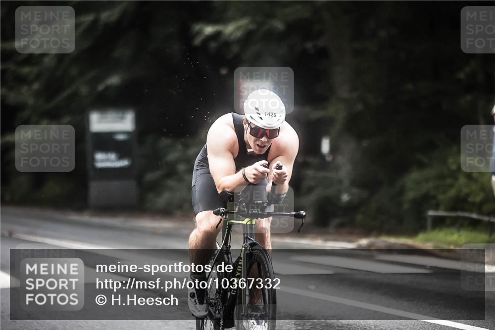 13.09.2026 - Stadtparktriathlon H.Heesch http://msf.ph/oto/10367332 13.09.2026 13:17:07 Radfahren 1426 meine-sportfotos.de