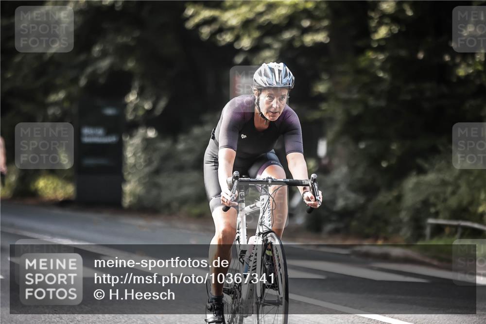 13.09.2026 - Stadtparktriathlon H.Heesch http://msf.ph/oto/10367341 13.09.2026 11:24:36 Radfahren 467, 649, 722, 739, 762, 779, 795, 1799 meine-sportfotos.de