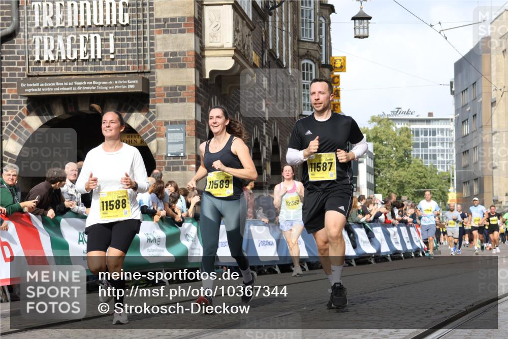 13.09.2026 - 21. swb-Marathon Bremen Strokosch-Dieckow http://msf.ph/oto/10367344 13.09.2026 11:00:17 Ziel 10175, 10236, 10691, 10758, 10867, 11054, 11056, 11071, 11089, 11158, 11159, 11160, 11250, 11259, 11427, 11445, 11453, 11524, 11525, 11528, 11637, 11803, 11879, 11904, 11907, 12123, 12238, 12239, 12242, 12243, 12274, 12388, 12480, 10144, 10369, 10677, 10801, 11045, 11126, 11129, 11769, 12018, 12105, 12106, 12291, 12394, 12530, 12531 meine-sportfotos.de