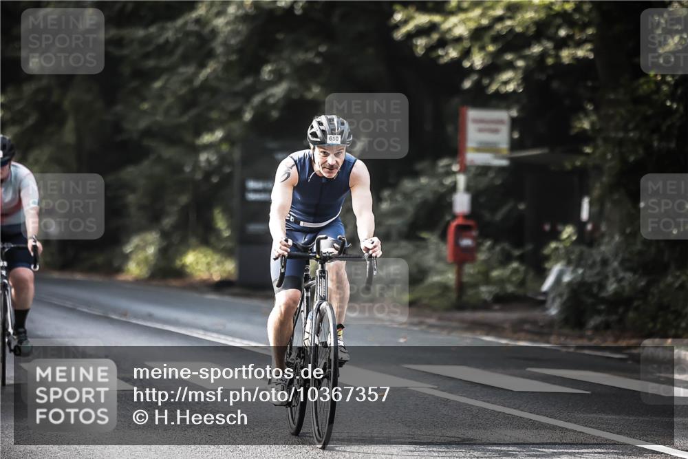 13.09.2026 - Stadtparktriathlon H.Heesch http://msf.ph/oto/10367357 13.09.2026 11:24:37 Radfahren 649, 672, 722, 739, 762, 779, 795, 1799 meine-sportfotos.de