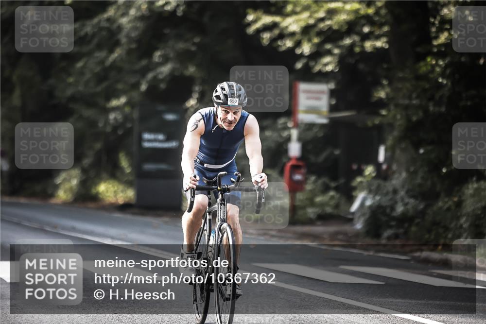 13.09.2026 - Stadtparktriathlon H.Heesch http://msf.ph/oto/10367362 13.09.2026 11:24:37 Radfahren 649, 672, 722, 739, 762, 779, 795, 1799 meine-sportfotos.de