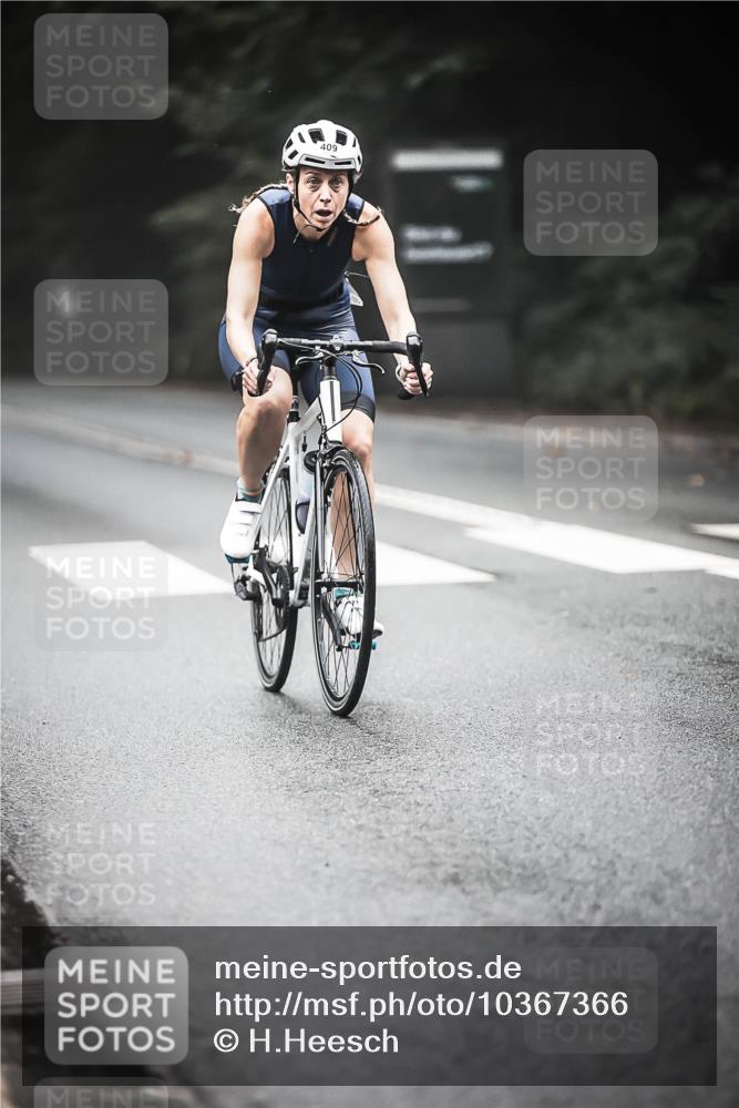 13.09.2026 - Stadtparktriathlon H.Heesch http://msf.ph/oto/10367366 13.09.2026 10:15:41 Radfahren 218, 295, 327, 329, 341, 409 meine-sportfotos.de