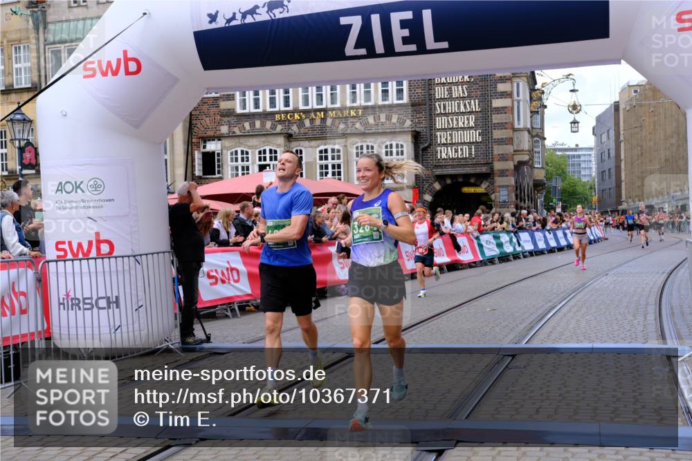 13.09.2026 - 21. swb-Marathon Bremen Tim E. http://msf.ph/oto/10367371 13.09.2026 13:04:43 Ziel 650, 744, 1223, 1224, 1860, 2207, 3284, 3424, 4239, 7871, 8936, 13034 meine-sportfotos.de