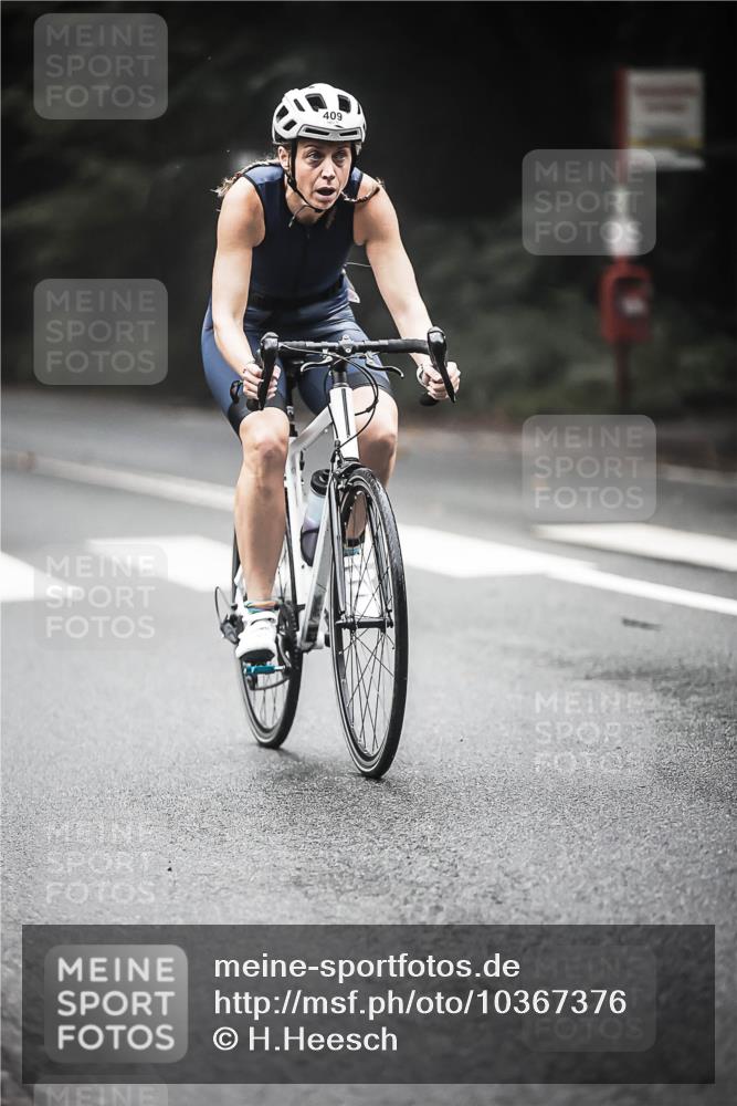 13.09.2026 - Stadtparktriathlon H.Heesch http://msf.ph/oto/10367376 13.09.2026 10:15:41 Radfahren 218, 295, 327, 329, 341, 409 meine-sportfotos.de