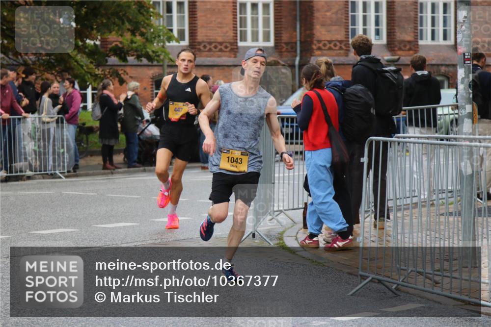 13.09.2026 - Kiel Lauf Markus Tischler http://msf.ph/oto/10367377 13.09.2026 12:16:44 Fleethörn 447, 38, 1043, 100 meine-sportfotos.de