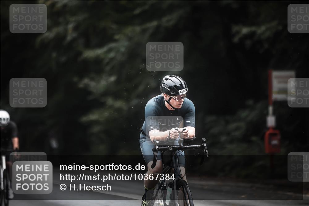 13.09.2026 - Stadtparktriathlon H.Heesch http://msf.ph/oto/10367384 13.09.2026 13:17:18 Radfahren 1239, 1319, 1324, 1422 meine-sportfotos.de