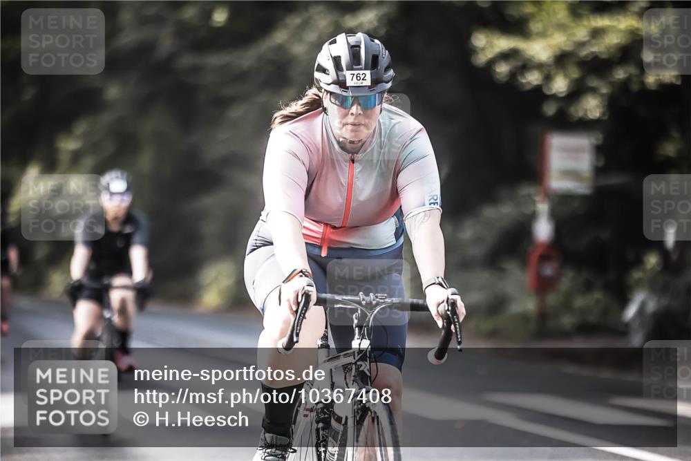 13.09.2026 - Stadtparktriathlon H.Heesch http://msf.ph/oto/10367408 13.09.2026 11:24:39 Radfahren 637, 649, 672, 722, 739, 762, 779, 795, 1799 meine-sportfotos.de