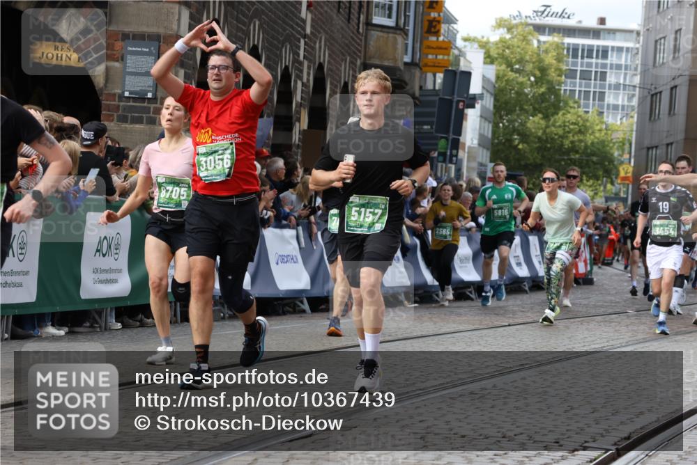 13.09.2026 - 21. swb-Marathon Bremen Strokosch-Dieckow http://msf.ph/oto/10367439 13.09.2026 13:35:50 Ziel 156, 1150, 2041, 2090, 2318, 2356, 2866, 3055, 3621, 4062, 4326, 5308, 5661, 6315, 6418, 6465, 6466, 6644, 6837, 7285, 7305, 7377, 7597, 7700, 8401, 8530, 8773, 8816, 8915, 9845, 9862, 9887, 563, 1867, 2565, 3026, 3056, 3454, 3489, 4016, 5026, 5157, 5276, 5381, 5816, 6159, 6874, 6982, 7036, 7043, 7256, 7385, 7804, 8145, 8227, 8705, 9243, 13179 meine-sportfotos.de