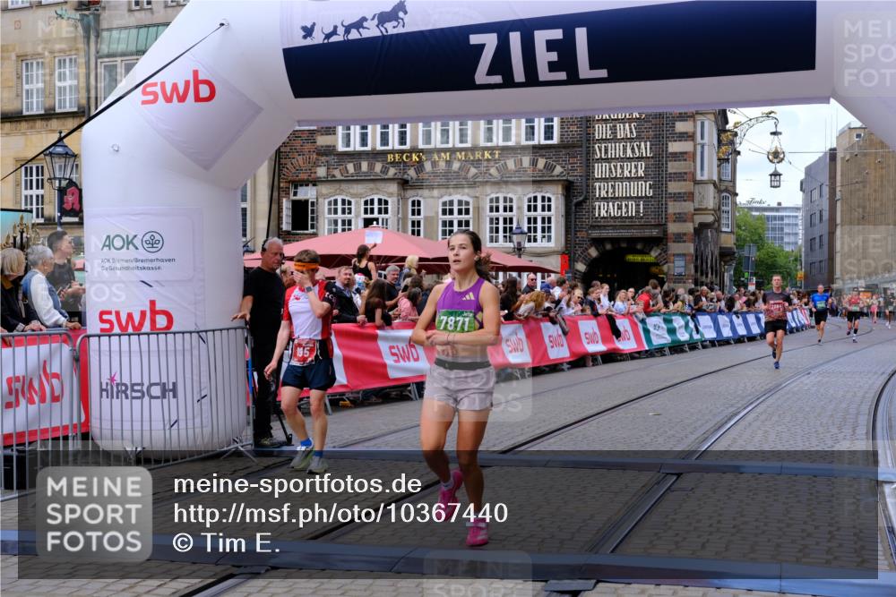 13.09.2026 - 21. swb-Marathon Bremen Tim E. http://msf.ph/oto/10367440 13.09.2026 13:04:47 Ziel 650, 744, 1223, 1224, 1860, 2207, 2956, 3284, 4239, 7871, 8936, 13034 meine-sportfotos.de