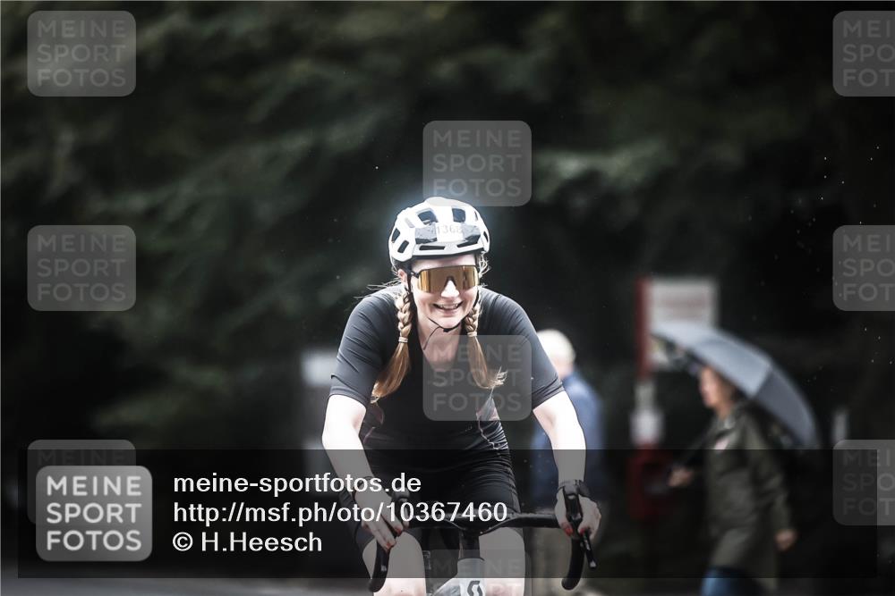 13.09.2026 - Stadtparktriathlon H.Heesch http://msf.ph/oto/10367460 13.09.2026 13:17:33 Radfahren 1362, 1368 meine-sportfotos.de