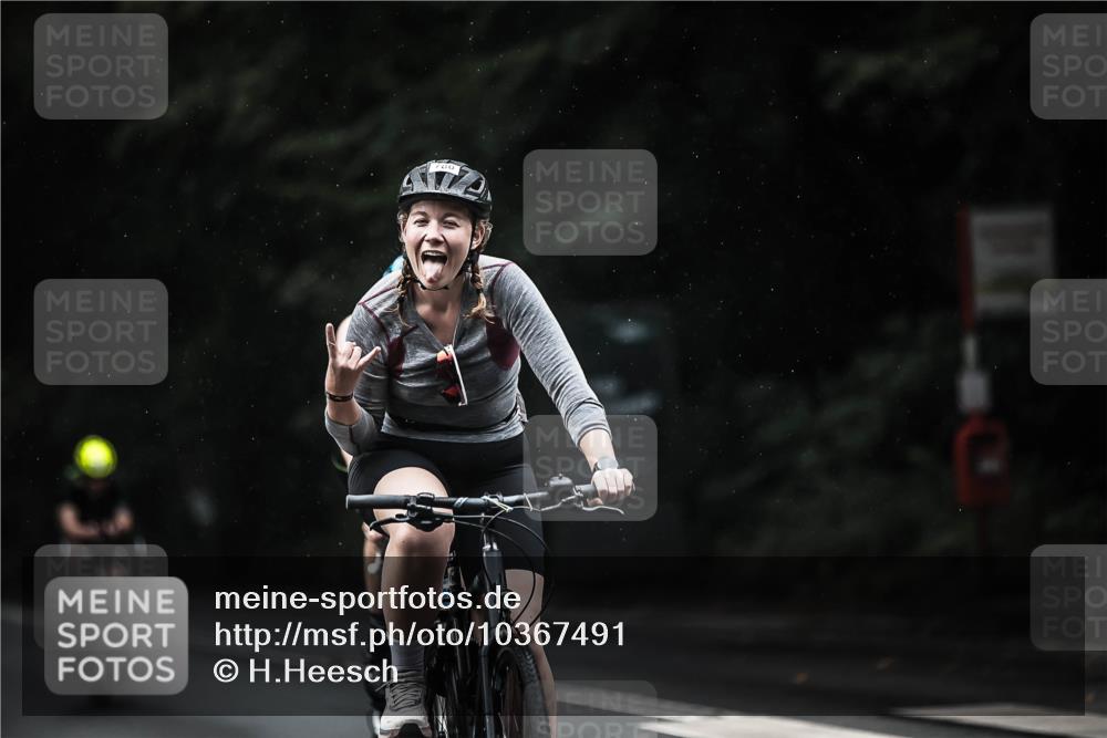 13.09.2026 - Stadtparktriathlon H.Heesch http://msf.ph/oto/10367491 13.09.2026 12:02:13 Radfahren 714, 773, 780, 869, 882, 892, 949, 977 meine-sportfotos.de