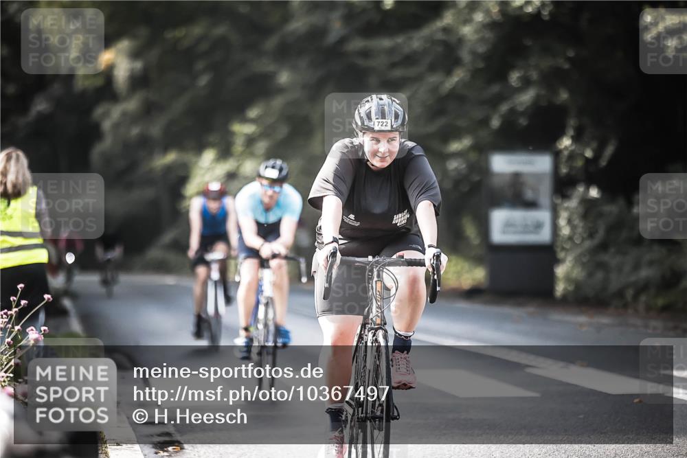 13.09.2026 - Stadtparktriathlon H.Heesch http://msf.ph/oto/10367497 13.09.2026 11:24:42 Radfahren 637, 672, 722, 739, 762, 795, 1799 meine-sportfotos.de