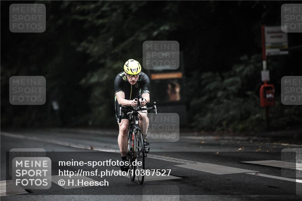 13.09.2026 - Stadtparktriathlon H.Heesch http://msf.ph/oto/10367527 13.09.2026 12:02:15 Radfahren 780, 869, 926, 949, 977 meine-sportfotos.de