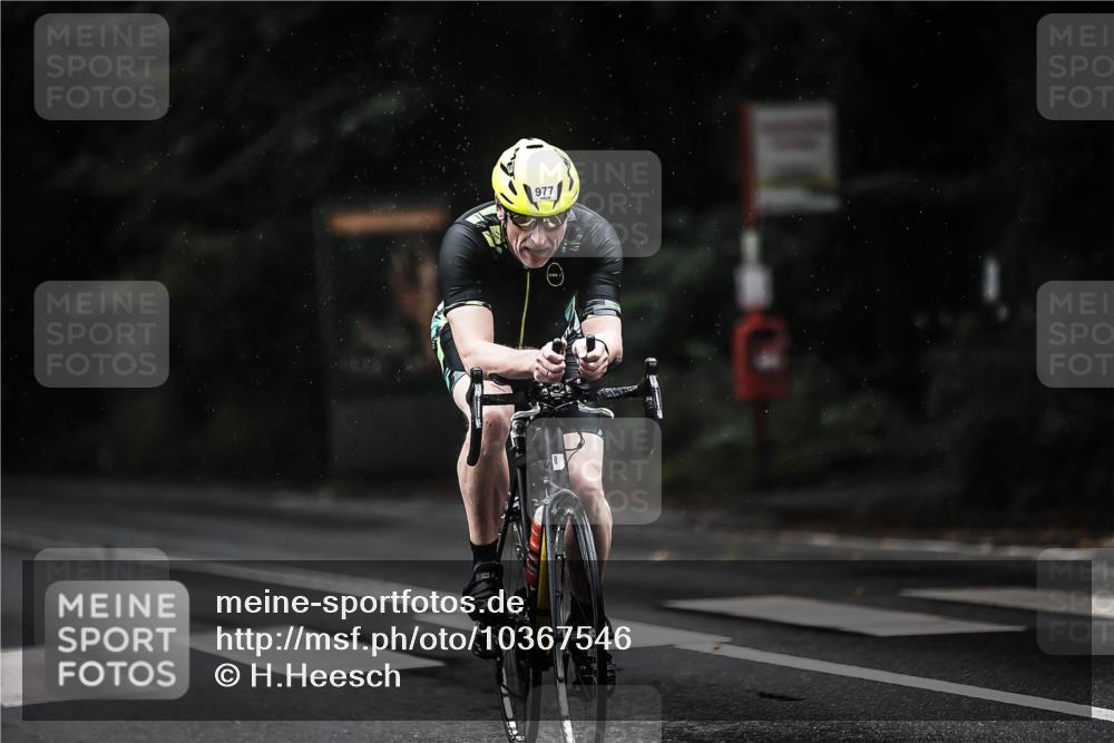 13.09.2026 - Stadtparktriathlon H.Heesch http://msf.ph/oto/10367546 13.09.2026 12:02:16 Radfahren 780, 869, 926, 949, 977 meine-sportfotos.de
