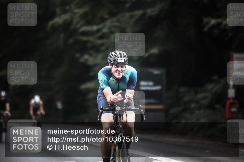 13.09.2026 - Stadtparktriathlon H.Heesch http://msf.ph/oto/10367549 13.09.2026 13:17:49 Radfahren 1231, 1375, 1405, 1465, 1475 meine-sportfotos.de