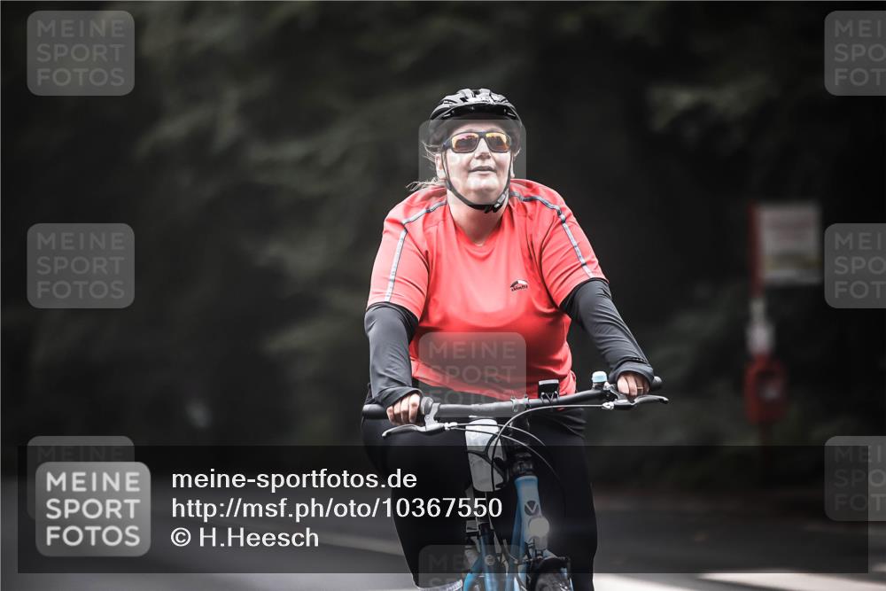 13.09.2026 - Stadtparktriathlon H.Heesch http://msf.ph/oto/10367550 13.09.2026 10:16:02 Radfahren 216, 278 meine-sportfotos.de