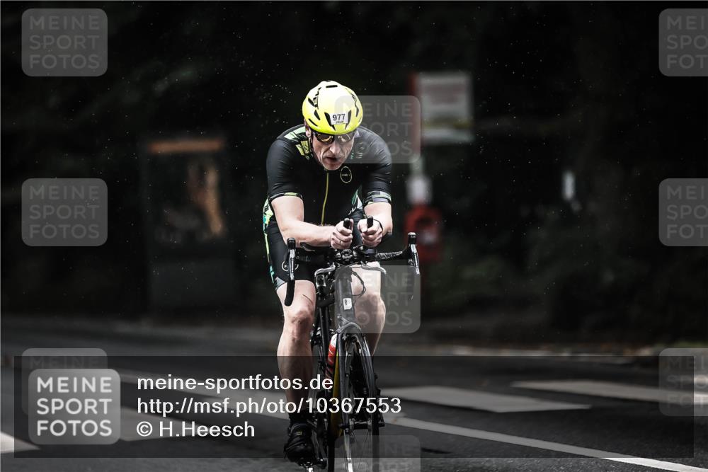 13.09.2026 - Stadtparktriathlon H.Heesch http://msf.ph/oto/10367553 13.09.2026 12:02:16 Radfahren 780, 869, 926, 949, 977 meine-sportfotos.de