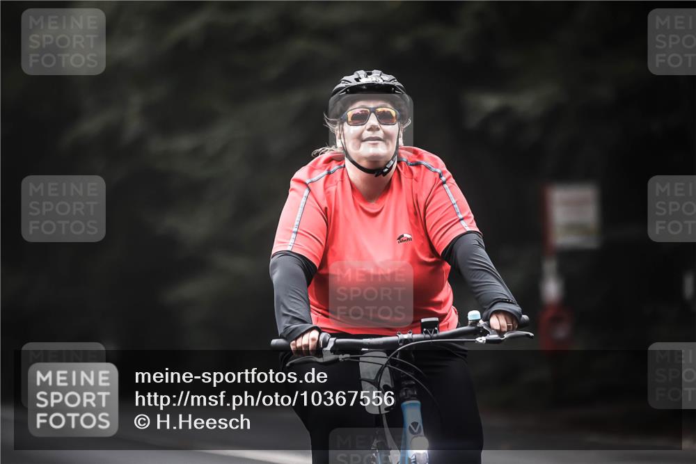13.09.2026 - Stadtparktriathlon H.Heesch http://msf.ph/oto/10367556 13.09.2026 10:16:02 Radfahren 216, 278 meine-sportfotos.de