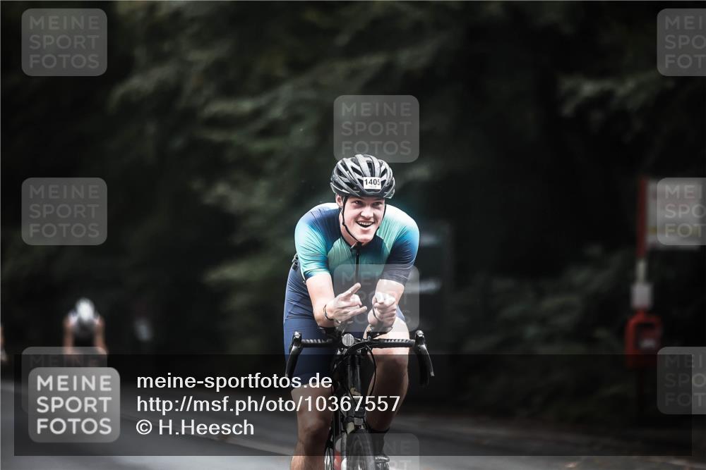 13.09.2026 - Stadtparktriathlon H.Heesch http://msf.ph/oto/10367557 13.09.2026 13:17:50 Radfahren 1231, 1375, 1405, 1465, 1475 meine-sportfotos.de