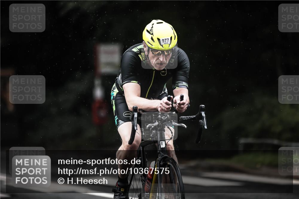 13.09.2026 - Stadtparktriathlon H.Heesch http://msf.ph/oto/10367575 13.09.2026 12:02:16 Radfahren 780, 869, 926, 949, 977 meine-sportfotos.de