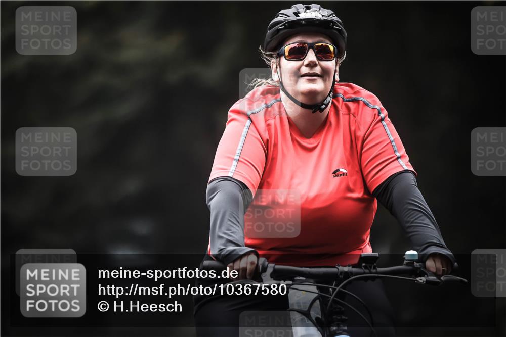 13.09.2026 - Stadtparktriathlon H.Heesch http://msf.ph/oto/10367580 13.09.2026 10:16:03 Radfahren 216, 278 meine-sportfotos.de