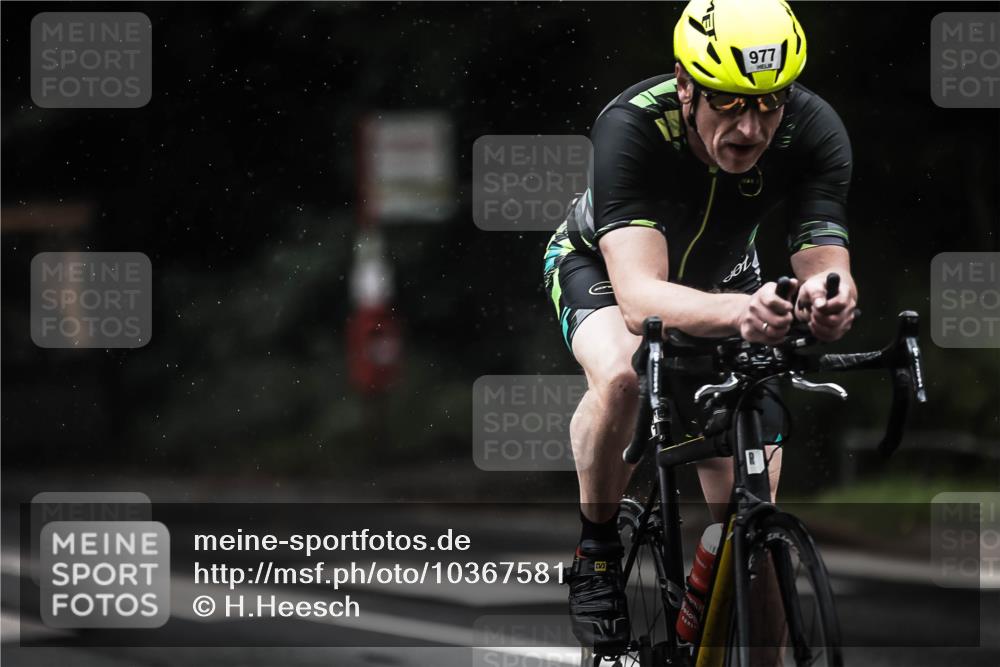 13.09.2026 - Stadtparktriathlon H.Heesch http://msf.ph/oto/10367581 13.09.2026 12:02:16 Radfahren 780, 869, 926, 949, 977 meine-sportfotos.de