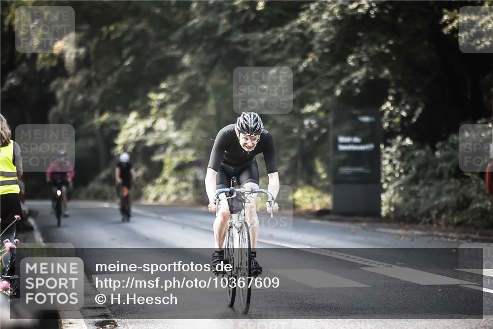 13.09.2026 - Stadtparktriathlon H.Heesch http://msf.ph/oto/10367609 13.09.2026 11:24:48 Radfahren 606, 637, 662, 672, 722 meine-sportfotos.de