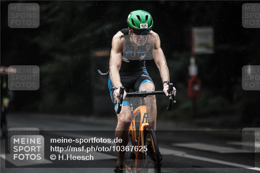 13.09.2026 - Stadtparktriathlon H.Heesch http://msf.ph/oto/10367625 13.09.2026 12:02:21 Radfahren 756, 862, 926, 933, 977 meine-sportfotos.de