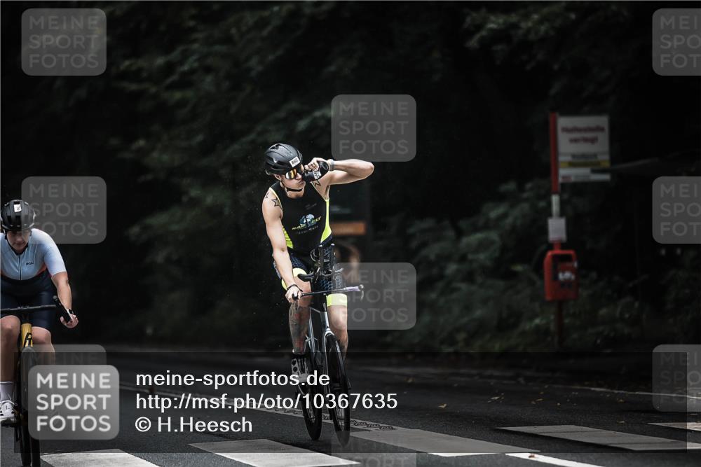 13.09.2026 - Stadtparktriathlon H.Heesch http://msf.ph/oto/10367635 13.09.2026 12:02:22 Radfahren 756, 862, 926, 933, 959, 977, 1016 meine-sportfotos.de
