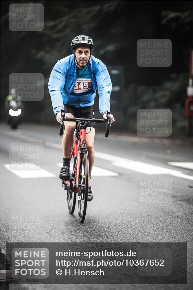 13.09.2026 - Stadtparktriathlon H.Heesch http://msf.ph/oto/10367652 13.09.2026 10:16:20 Radfahren 211, 221, 227, 287, 345 meine-sportfotos.de